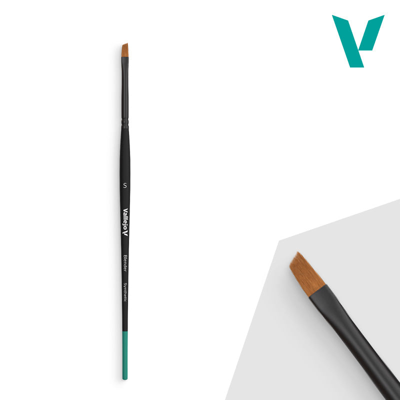 Vallejo - Hobby Brushes: Blender Flat Angled Synthetic Brush Small