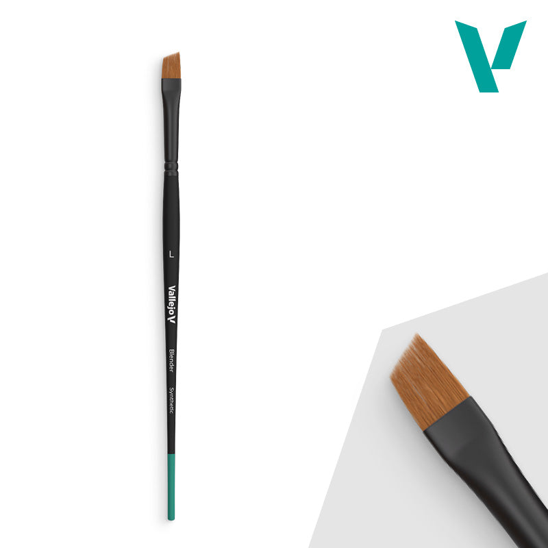 Vallejo - Hobby Brushes: Blender Flat Angled Synthetic Brush Large